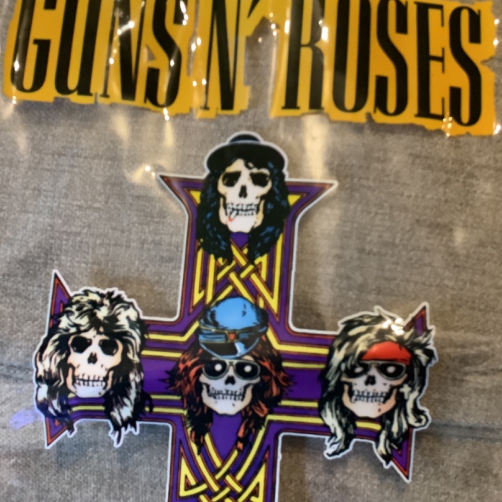 GUNS N’ ROSES 2023 VIP Swag Bag - Picture 2 of 5